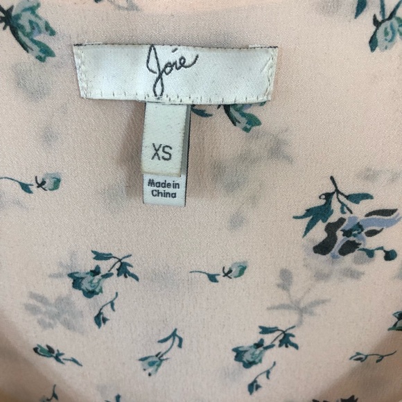 JOIE Peach Floral 100% Silk Tank Size XS EUC! - Picture 2 of 5